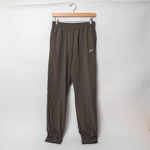 Nike Dri Fit Running Joggers Pants Girls Juniors XL 56323 Lightweight Army Green